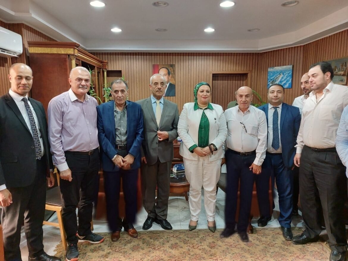 وفد مصرفي أردني يزور نقابة العاملين بالبنوك